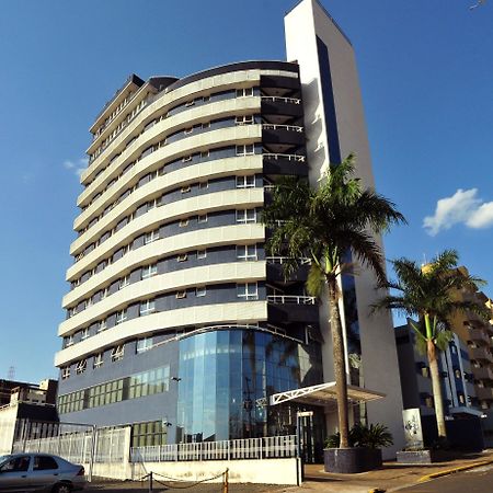 Golden Blue Hotel Лондрина Экстерьер фото
