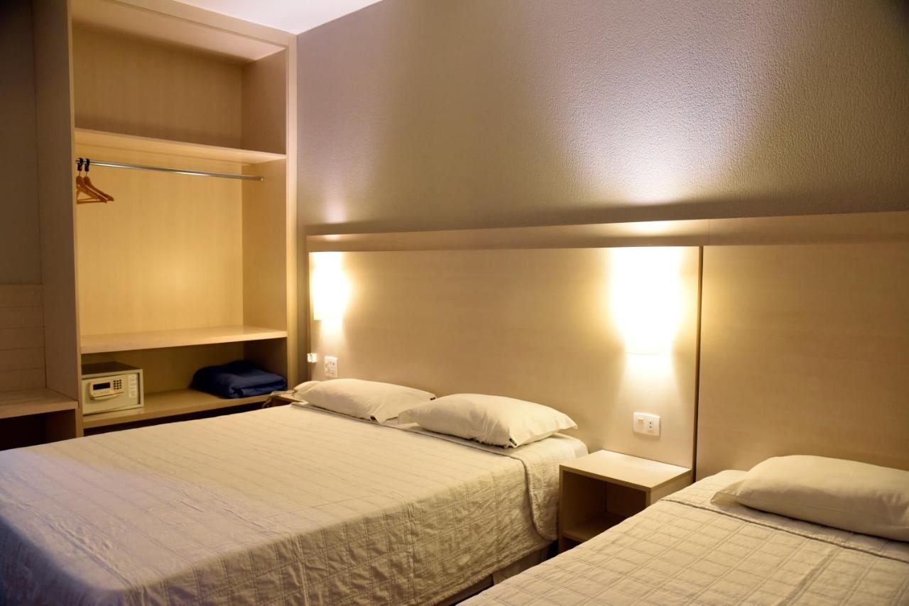 Golden Blue Hotel Лондрина Экстерьер фото